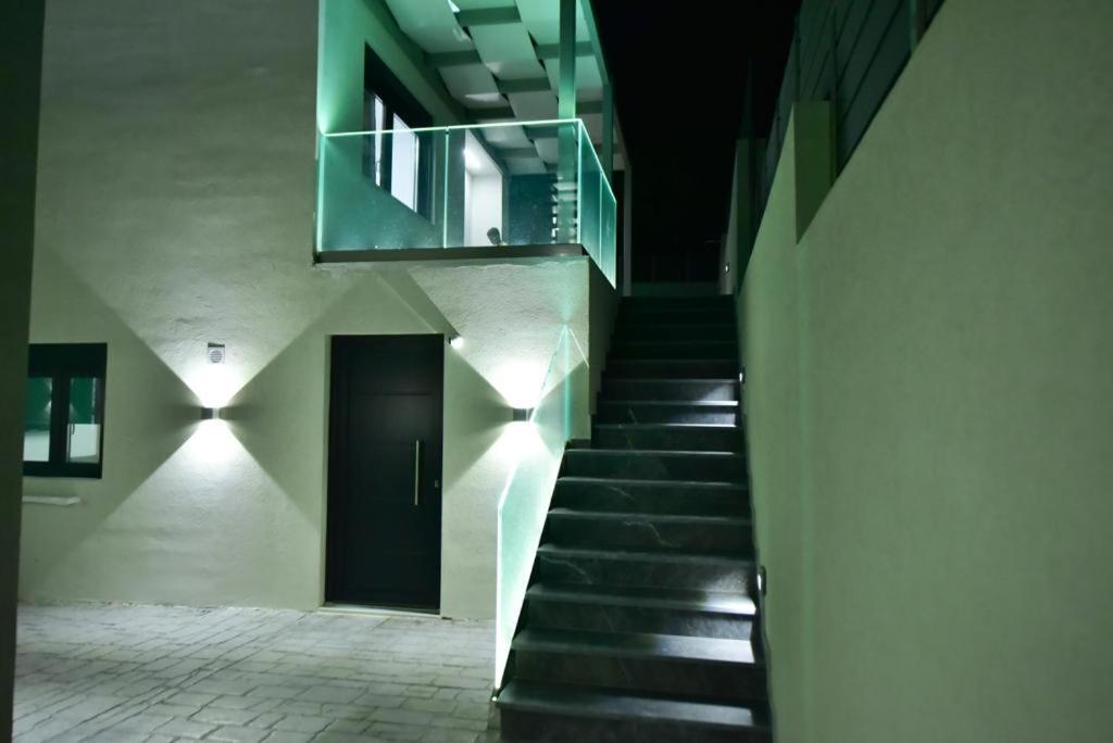 Crete Southside Villas Tris Ekklisies Paránimfoi Екстериор снимка